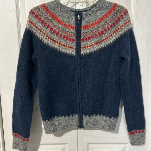 GAP Sweaters - GAP fairisle design multicolor Knit Cardigan size M